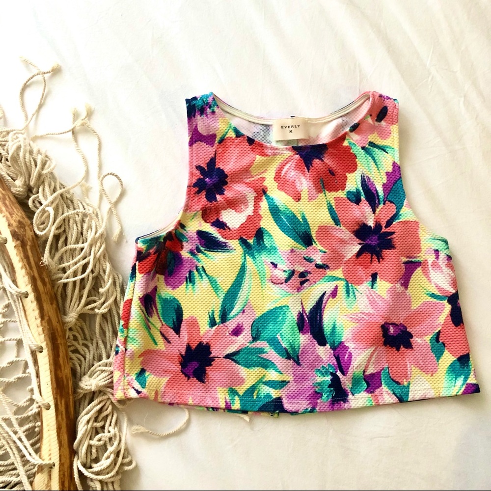 Colorful floral crop top